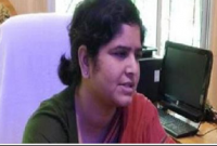 মহিলা জেলা প্রশাসককে প্রেমের প্রস্তাব দিয়ে কারাগারে ইঞ্জিনিয়ার