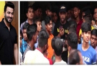 রংবাজ সিনেমা দেখে দর্শক প্রতিক্রিয়া, শাকিব খান লিখলেন...