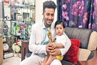 আব্রামের জন্মদিনে শাকিব কি থাকছেন?