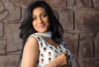 ঢাকায় ঋতুপর্ণা, এফডিসিতে ডুপ্লেক্স বাড়ি