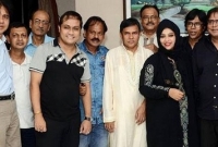 নিজের হাতে রান্না করে পরিচালকদের খাওয়ালেন নায়িকা শাবনূর