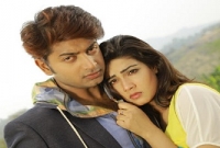  বাপ্পি-মাহির শুটিংয়ের গাড়ি দুর্ঘটনায়