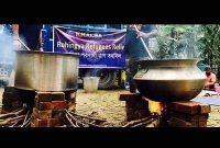 কে এই মহৎ ব্যক্তি যিনি প্রতিদিন ৩৫ হাজার রোহিঙ্গাকে খাওয়াচ্ছেন!