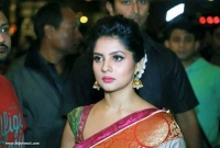 টাকা পয়সা নিয়ে বাড়ি পালিয়ে যাওয়া মেয়ে এখন জনপ্রিয় অভিনেত্রী