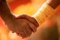 ভাড়ায় প্রেমিকা: ৫০ টাকায় গল্প, ২০০ টাকায় চুমু