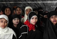 সেনাবাহিনীর সদস্যরা সুন্দরী রোহিঙ্গা যুবতীদের ধরে নিয়ে যায় জঙ্গলে