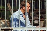 বাবা জেল খাটছেন সঞ্জয় দত্তের ছেলে-মেয়েরা জানতই না!