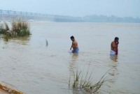 নদীতে তলিয়ে গেলেন মন্ত্রীর বড় ভাই