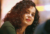 এবার ‘মার-মার কাট-কাট’ পুরুষ বিদ্বেষী মন্তব্য করে বিতর্কে কঙ্গনা