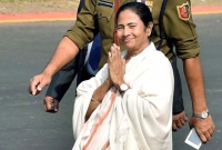 মমতা ব্যানার্জীর আশির্বাদে এসি কেবিনে ভ্যান চালক শহীদুল