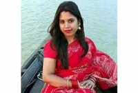 সাপের কামড়ে ফেসবুকে নিজেই ভ্যাকসিনের সন্ধান করেছিলেন শিমু