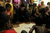 অসহায় রোহিঙ্গা শিশুদের পাশে দাঁড়ালেন চিত্রনায়ক ফেরদৌস