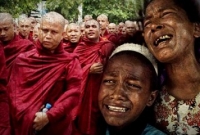 রোহিঙ্গা তাড়াতে গিয়ে ভয়াবহ ক্ষতির মুখে মিয়ানমার