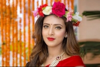 মণ্ডপে গেলেই প্রেমের অফার পেতাম : মিম