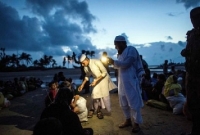  প্রচণ্ড জ্বরে ছটছট করছিল ২ বছরের রোহিঙ্গা শিশুটি!