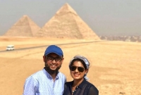 মিশরের পিরামিডের সৌর্ন্দয্যে মজেছেন তিশা-ফারুকী