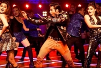 জানেন ৩ দিনে কত কোটি টাকার ব্যবসা করল বরুণ ধাওয়ানের ‘জুড়য়া টু’?