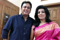 মাঝরাতে জাহিদ হাসানকে চমকে দিলেন মৌ