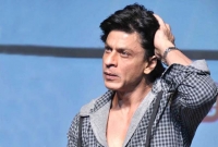 মুম্বাইয়ে শাহরুখ খানের ক্যান্টিন ভেঙে গুড়িয়ে দেওয়া হলো