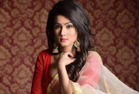 যে সিনেমা হলে গিয়ে দ্বিগুণ দাম দিয়ে টিকিট কিনে ‘ঢাকা অ্যাটাক’ দেখলেন মাহি!