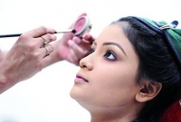 আর পার্লারে যেতে পারবেন না মুসলিম নারীরা, নিষেধাজ্ঞা জারি