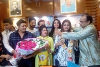 নিপুণকে শপথ পাঠ করালেন মিশা