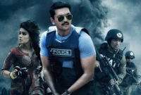 ‘ঢাকা অ্যাটাক’র পরিচালক ও গল্পকারের ফাঁসির দাবি!