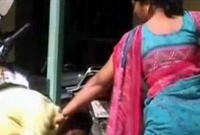 স্বামী পিটানোয় বিশ্বের তৃতীয় স্থানে ভারতীয় নারীরা