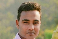 সিরাগঞ্জে প্রেমের টানে আপন ফুফুকে নিয়ে ভাতিজা উধাও!