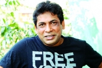 ফের হাসপাতালে ভর্তি মোশাররফ করিম