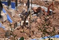 মালয়েশিয়ায় হঠাৎ ভূমিধসে নিহত ৩, বাংলাদেশিসহ নিখোঁজ ১১