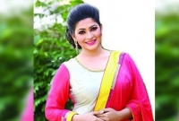 ‘দি পাবলিক’ এ ১২ বছরের ছোট একজনকে বিয়ে করলেন বাঁধন