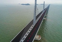 উত্তাল সমুদ্রের ওপর এটিই বিশ্বের সবথেকে বড় সেতু