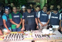 যশোরে জঙ্গি আস্তানা থেকে বিপুল পরিমাণ বিস্ফোরকসহ আটক ১