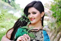 ২৪ বসন্ত পার করলেন পরীমনি, ২৫-এ পা