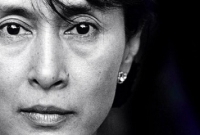 'ভয়ঙ্কর খেলায় মেতেছেন সু চি'