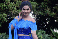 ঘর ভাঙল মডেল অভিনেত্রী স্পর্শিয়ার