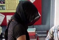 মোবাইলে প্রেম, থানায় বিয়ে