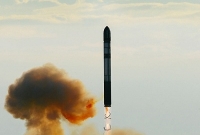 মাত্র এক ক্ষেপণাস্ত্রেই নিশ্চিহ্ন হয়ে যাবে একটি দেশ!