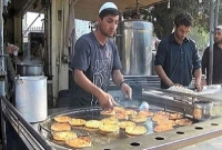 জাতীয় ক্রিকেট  দলে ডাক পেলেন রুটির দোকানের এক কর্মচারী