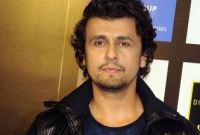 পাকিস্তানের জাতীয় সংগীতের সময়ও উঠে দাঁড়াব : সোনু নিগাম