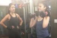 আলিয়াকে শিক্ষা দিচ্ছেন ক্যাটরিনা