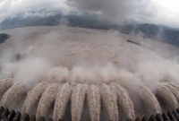 ব্রহ্মপুত্র নদীর গতিপথ ঘুরিয়ে ভারতকে জলশূন্য করার ছক চীনের