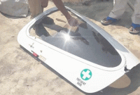 হঠাৎ বাড়ির ছাদেই খুলে পড়ল চলন্ত বিমানের দরজা