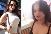 ছবি পোস্ট করে বিতর্কের ঝড় তুললেন আমিশা!