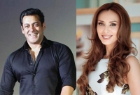  হঠাৎ বিমানবন্দরে সালমানকে দেখে অবাক লুলিয়া!