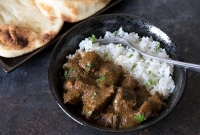 রোজ খাবারের তালিকায় মাংস রাখছেন? জানেন কী ক্ষতি করছেন?