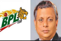 বয়কটের ঘোষণা দিয়েও খেলা দেখতে গিয়েছিলেন মেয়র আরিফ, সর্বমহলে ক্ষোভ