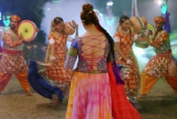 এলেন বাংলা সিনেমার নতুন ‘দেশি ছোড়ি’