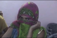 ‘আমার সম্ভ্রম নষ্ট করার পর ভয় দেখিয়ে ধর্মান্তরিত করা হয়’ ‘আমার সম্ভ্রম নষ্ট করার পর ভয় দেখিয়ে ধর্মান্তরিত করা হয়’